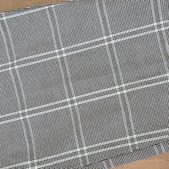 NWT Ava & Viv Black And White Cropped Pants Plus Size 20w New - Picture 2 of 6